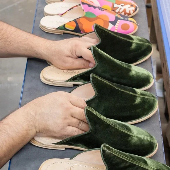 Sabah Palazzo Green Velvet Baba Slippers EU 44 US Men’s 10 US Women’s 11.5 - Picture 7 of 16